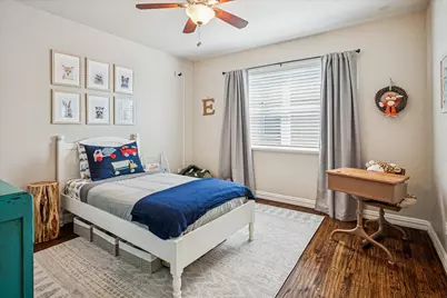 821 Peavy Road, Dallas, TX 75218 - Photo 12