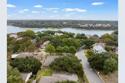 3900 Green Valley Drive, Waco, TX 76710 - Photo 36