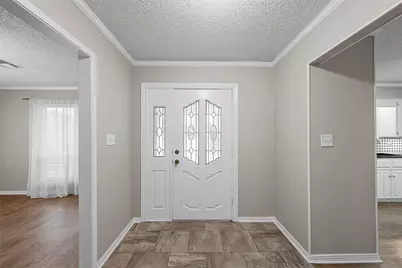 3900 Green Valley Drive, Waco, TX 76710 - Photo 6