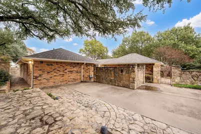 3900 Green Valley Drive, Waco, TX 76710 - Photo 32