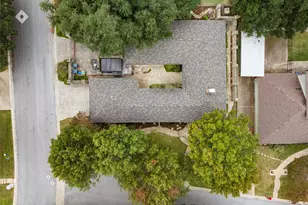 3900 Green Valley Dr, Waco, TX 76710 - Photo 34