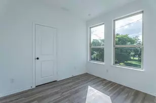 3228 Tuskegee St, Dallas, TX 75215 - Photo 14