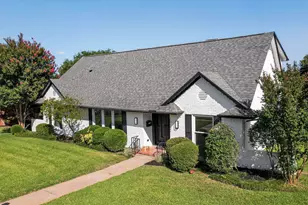 10132 Medlock Dr, Dallas, TX 75218 - Photo 2