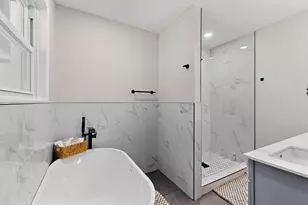 10132 Medlock Dr, Dallas, TX 75218 - Photo 22