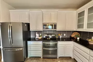 1800 Silver Oaks Dr, Gainesville, TX 76240 - Photo 12