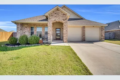 254 Equestrian Drive, Waxahachie, TX 75165 - Photo 2