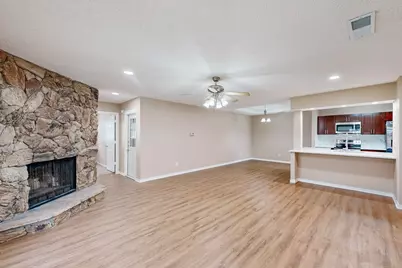 1908 N Irving Heights Drive, Irving, TX 75061 - Photo 8