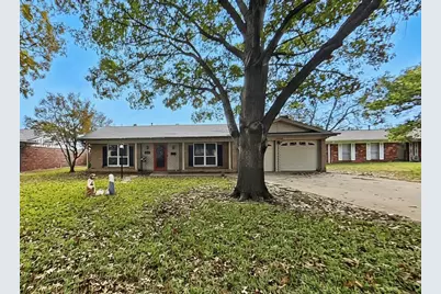 5016 Saint Lawrence Road, Fort Worth, TX 76103 - Photo 1