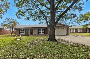 5016 St Lawrence Rd, Fort Worth, TX 76103 - Photo 1