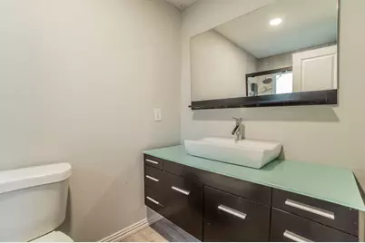 1704 Hillside Drive, River Oaks, TX 76114 - Photo 14