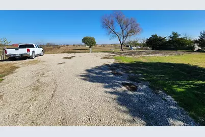 8224 County Road 604, Alvarado, TX 76009 - Photo 2