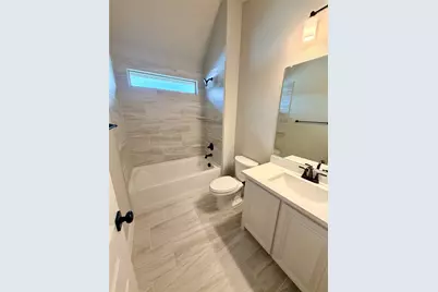 530 Aldred Street, Greenville, TX 75401 - Photo 6