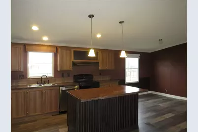 2141 Crocket, Sanger, TX 76266 - Photo 10