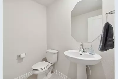 2621 Gateway Avenue, Corinth, TX 76210 - Photo 24