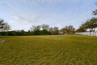 10900 Fieldstone Street, Denton, TX 76207 - Photo 40