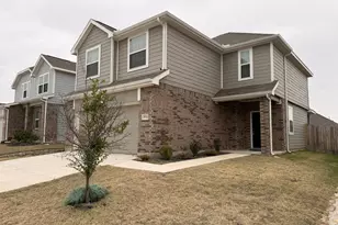 9916 Dynamics Dr, Fort Worth, TX 76131 - Photo 2