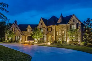 8900 Baltusrol Dr, Flower Mound, TX 75022 - Photo 2