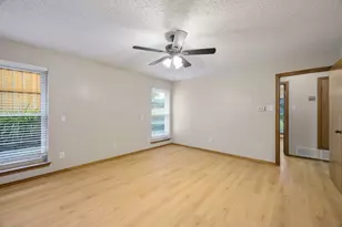 2505 Club Meadow Dr, Garland, TX 75041 - Photo 18