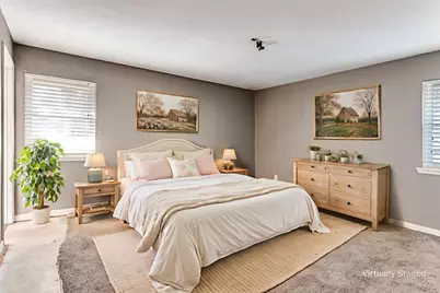 102 Hillside Drive W, Burleson, TX 76028 - Photo 14