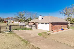 508 Tishomingo Rd, Waxahachie, TX 75165 - Photo 24