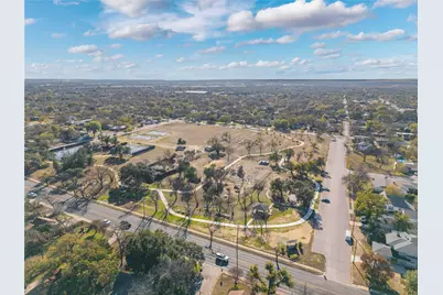 2005 1st Street, Brownwood, TX 76801 - Photo 32