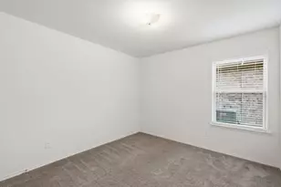 445 Pollyann Trl, Fort Worth, TX 76052 - Photo 22