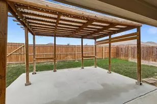 445 Pollyann Trl, Fort Worth, TX 76052 - Photo 24