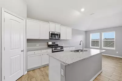 445 Pollyann Trail, Fort Worth, TX 76052 - Photo 12