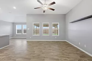 445 Pollyann Trl, Fort Worth, TX 76052 - Photo 8