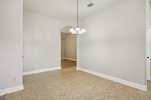 100 Lorient Dr, Mansfield, TX 76063 - Photo 14