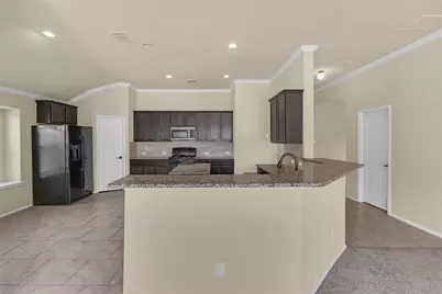 374 Coral Vine Lane, Burleson, TX 76028 - Photo 16