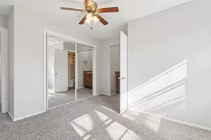 10609 Seagoville Rd, Dallas, TX 75217 - Photo 22