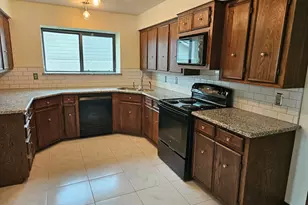 3921 Whiterock Trail, Garland, TX 75043 - Photo 30