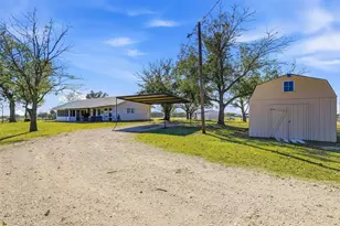 60 Keeter Ln, Lipan, TX 76462 - Photo 2