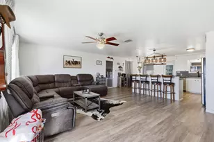 60 Keeter Ln, Lipan, TX 76462 - Photo 10