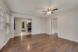 421 S McEntire Ct, White Settlement, TX 76108 - Photo 10