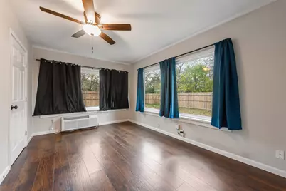 421 S McEntire Court, White Settlement, TX 76108 - Photo 14