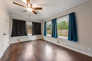 421 S McEntire Ct, White Settlement, TX 76108 - Photo 14