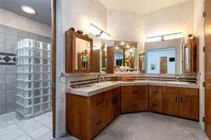 1919 Woodland Hills Dr, Weatherford, TX 76087 - Photo 22