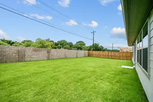 533 Hickory Rdg Dr, Van Alstyne, TX 75495 - Photo 30
