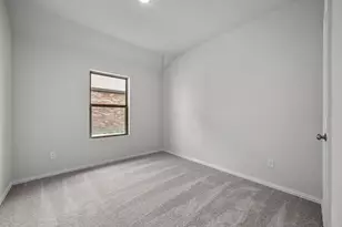 533 Hickory Rdg Dr, Van Alstyne, TX 75495 - Photo 16