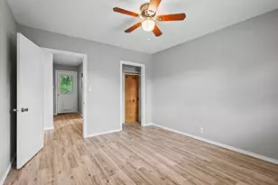 701 W Hull St, Denison, TX 75020 - Photo 12