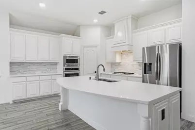 2604 Dylan Lane, Mansfield, TX 76063 - Photo 10