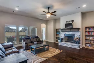 3802 Arbor Grv Trl, Midlothian, TX 76065 - Photo 4