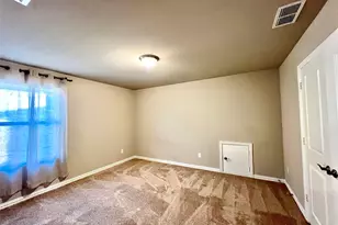 633 Hidden Cove Dr, Princeton, TX 75407 - Photo 24