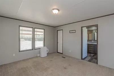 9959 Fm 2071, Valley View, TX 76272 - Photo 18