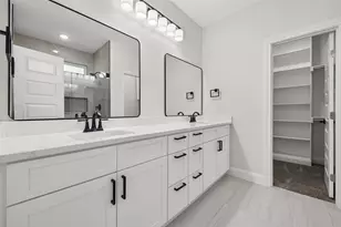 1505 Up the Grove St, Greenville, TX 75401 - Photo 24