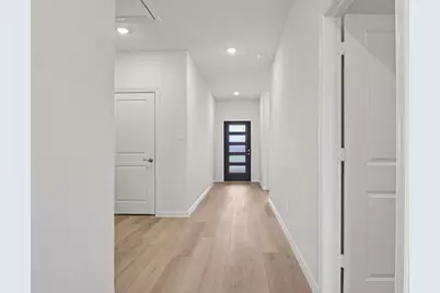 700 London Town Lane, Princeton, TX 75071 - Photo 10