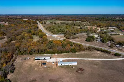 9959 Fm 2071 #Trailer B, Valley View, TX 76272 - Photo 4