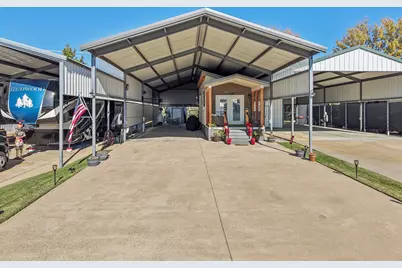 506 Brazos Harbor Drive, Granbury, TX 76048 - Photo 4